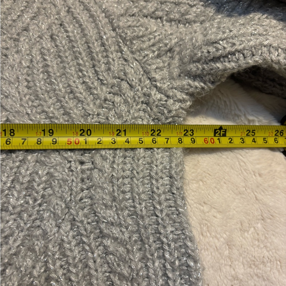 Universal Thread Cardigan Medium Silver Gray Lure… - image 12
